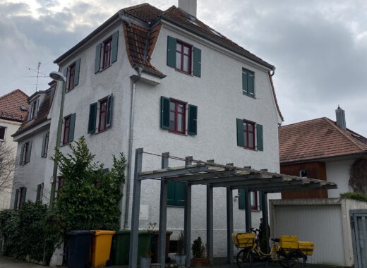 Großzügig geschnittene Maisonette Wohnung in Top-Lage nahe der Wertach in Augsburg-Göggingen